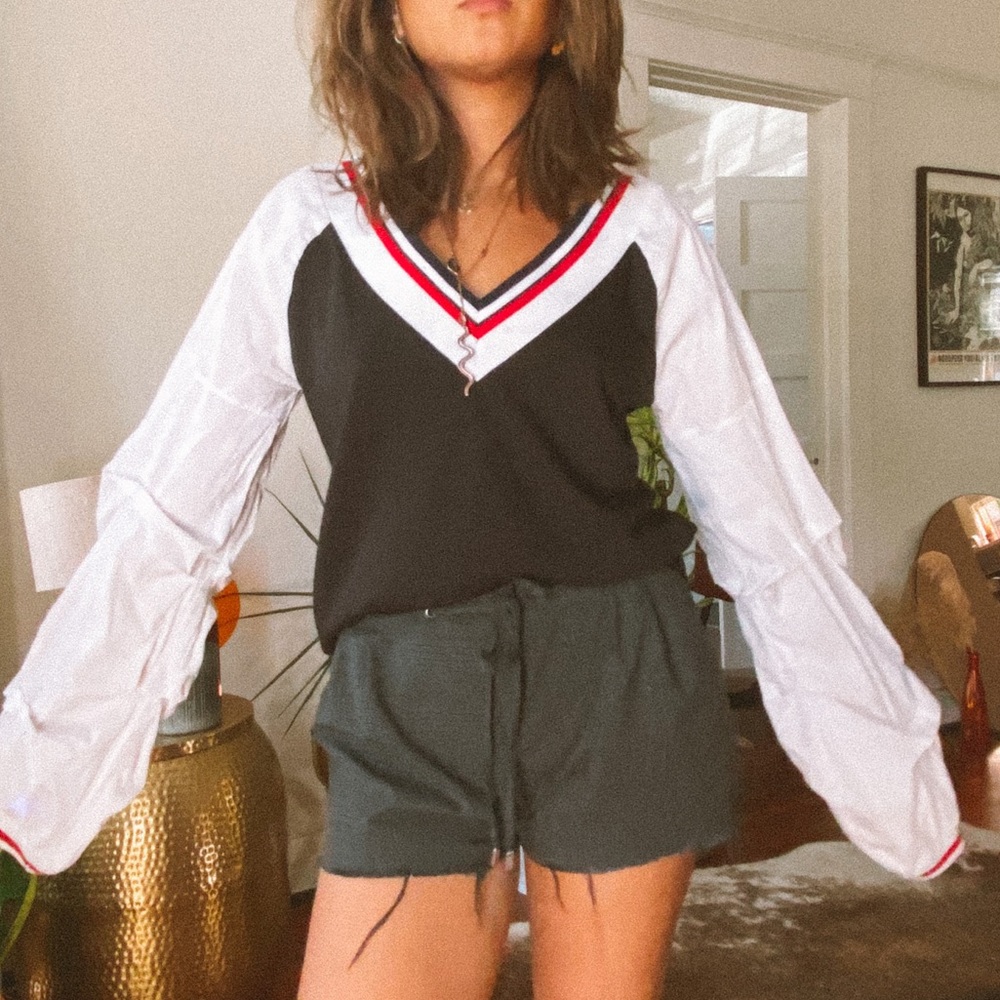 Long sleeve v neck blouse